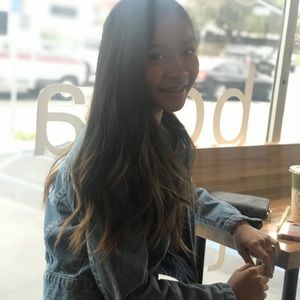 Meet your Posher, Ashley